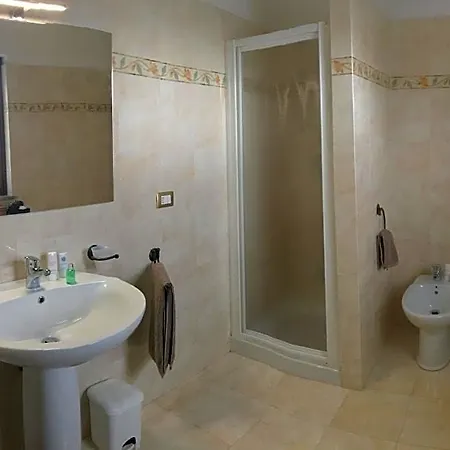 Casa Mariluka Nocleg ze śniadaniem 4*