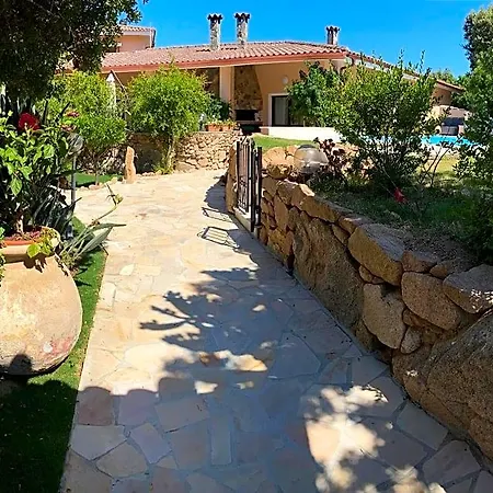 Casa Mariluka 4*